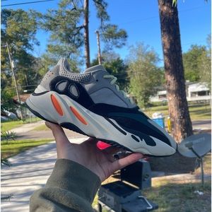 Yeezy Wave Runner 700